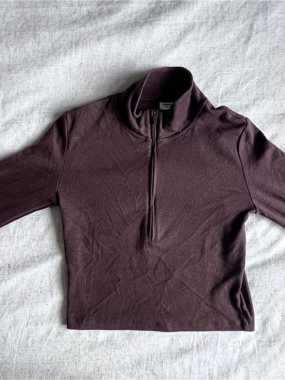 Aritzia sunday best Half-Zip Women's Sweater Top in brown